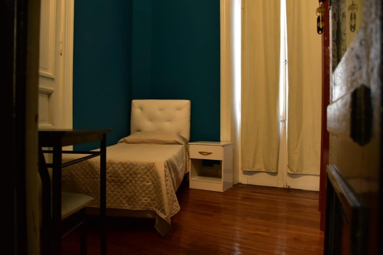 Hotel San Carlos Buenos Aires Exterior photo